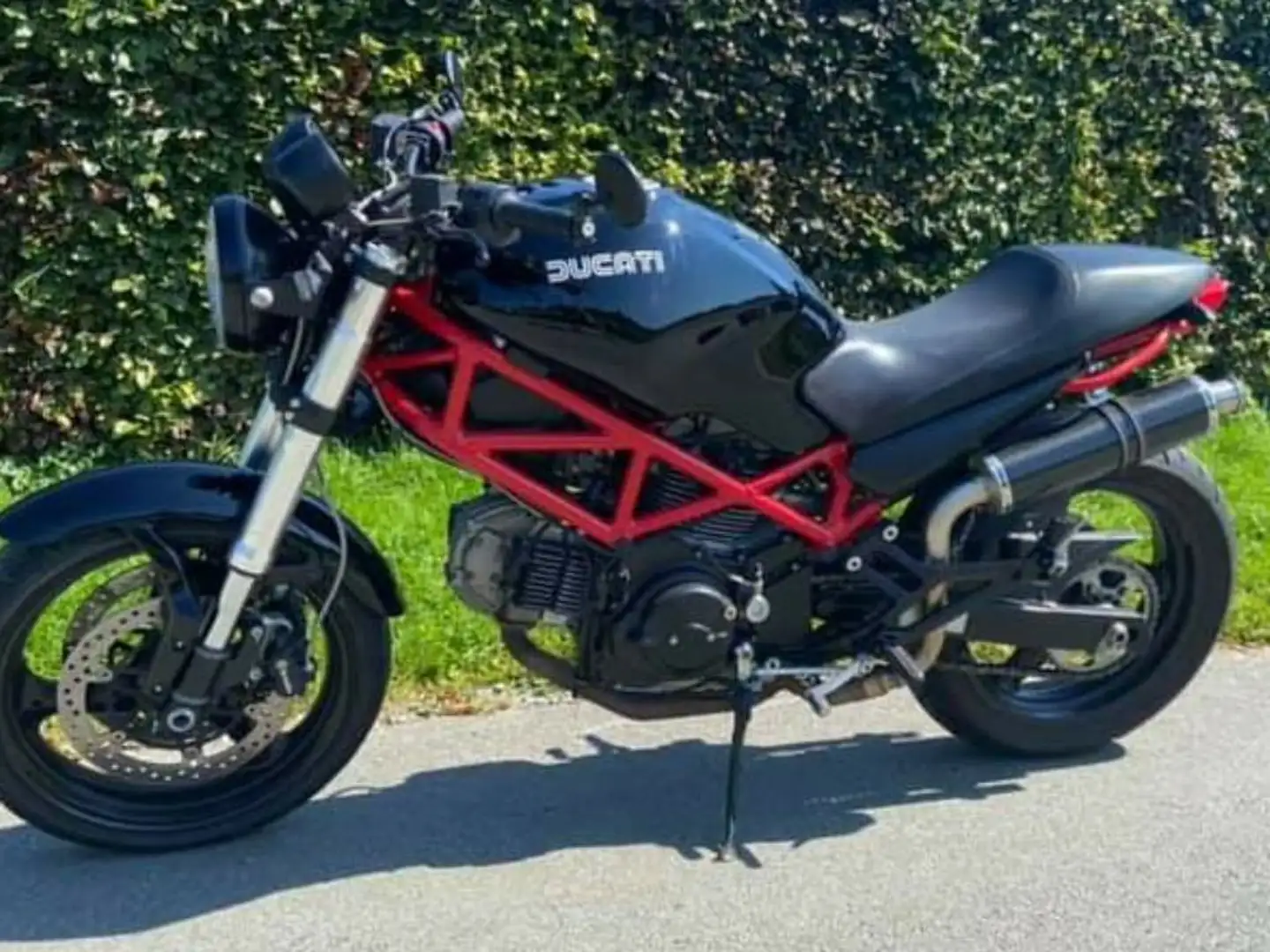 Ducati Monster 695 Zwart - 2
