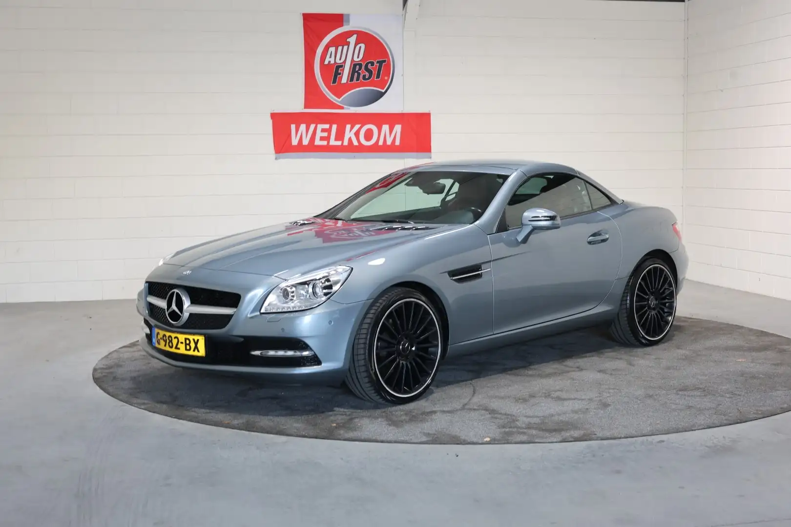 Mercedes-Benz SLK 200 Automaat, Leer, Xenon, 19 inch, Climate, Cruise, W Szary - 2
