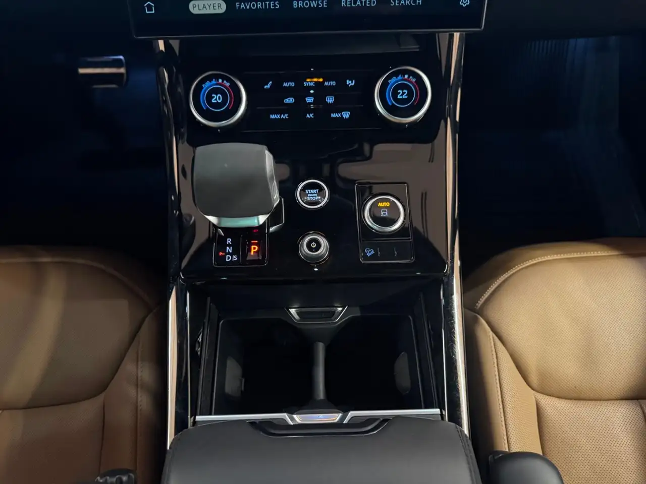 Land Rover Range Rover Sport снимка Land Rover Range Rover Sport