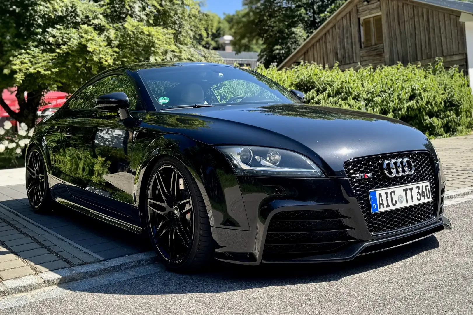 Audi TT RS Coupe 2,5 Quattro: Leder/Schalter/20-Zoll/KW - 1