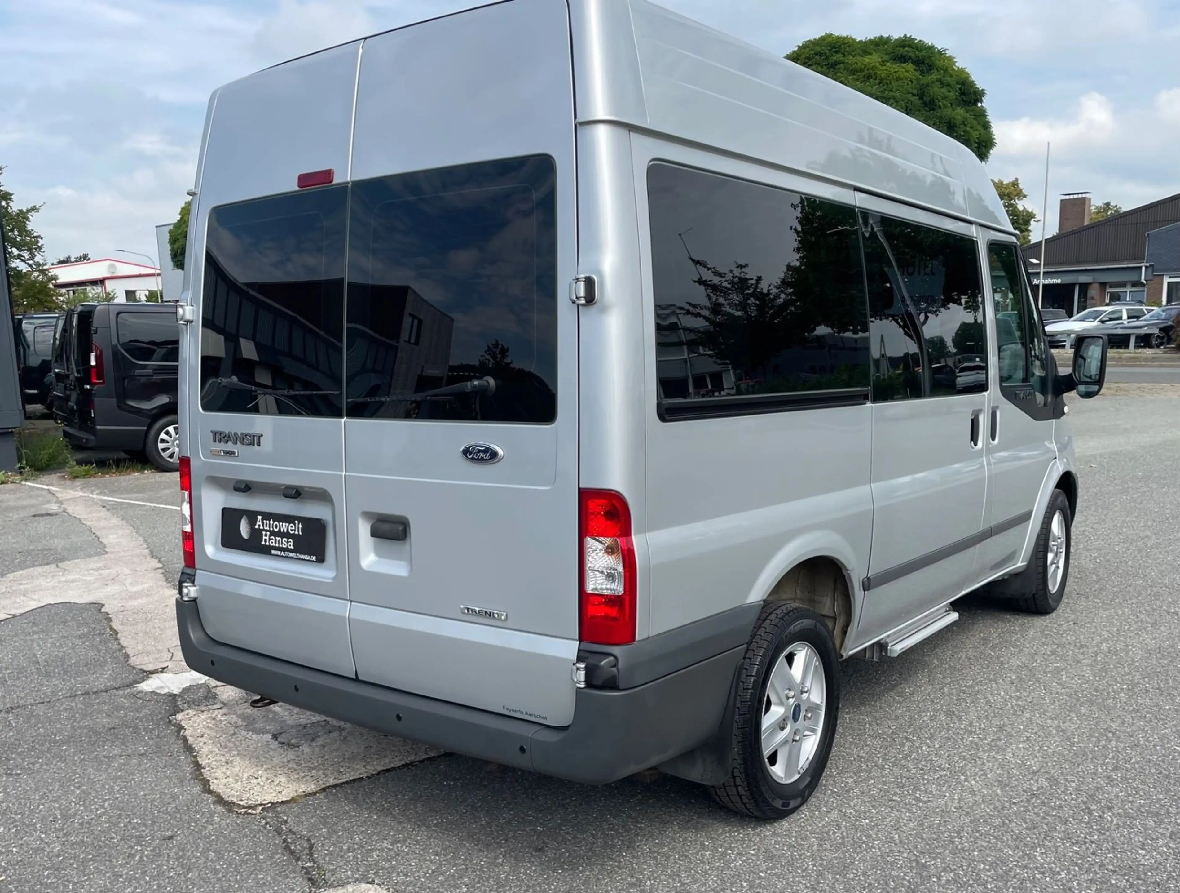 Ford Transit Kombi FT 300 K/NUR 61t.KM/RAMPE/4-SITZE/ — photo 5