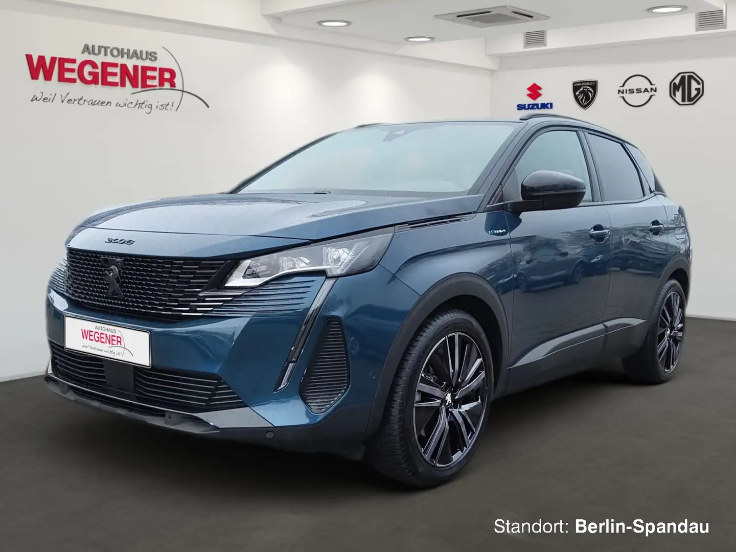 Peugeot 3008 GT Hybrid4 300 e-EAT8 *SHZ*Kamera*Panorama* Blau - 1