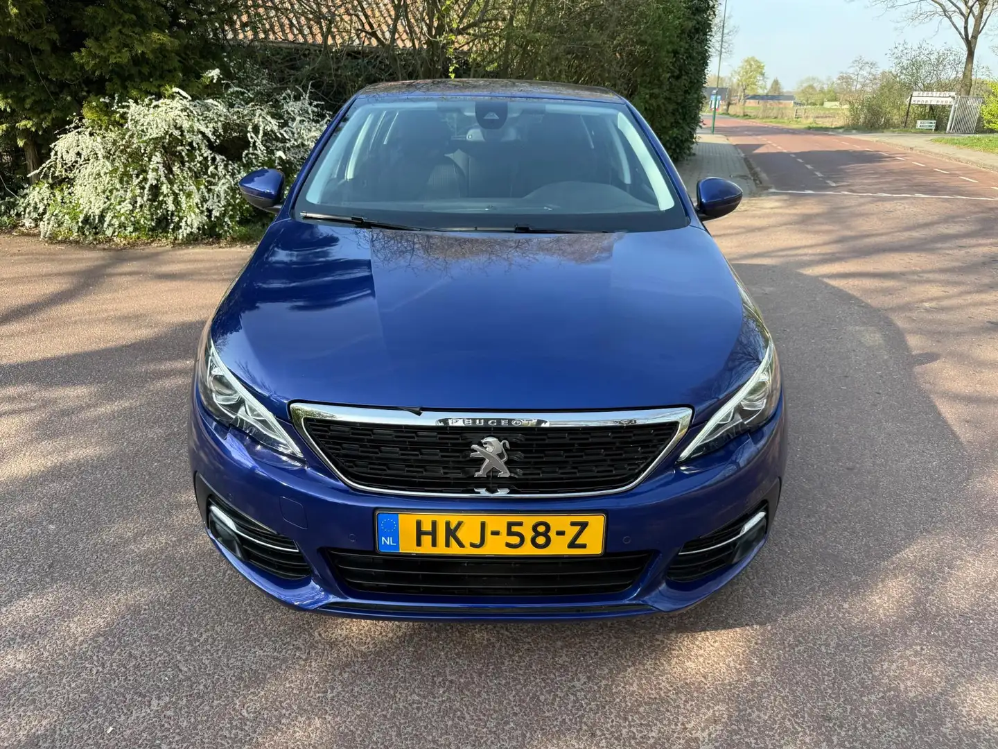 Peugeot 308 1.2 PureTech Blue Lease GT / Navi / Airco / Led / Blau - 2