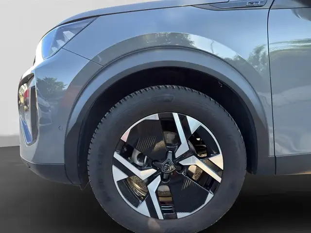 Peugeot 2008 view 7