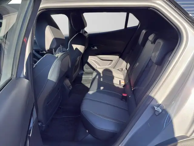 Peugeot 2008 view 15