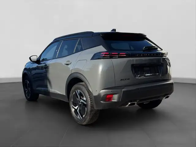 Peugeot 2008 view 3