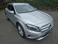 Mercedes-Benz GLA 180 Urban Xenon  Automatik Navi Anhänger Plateado - thumbnail 19