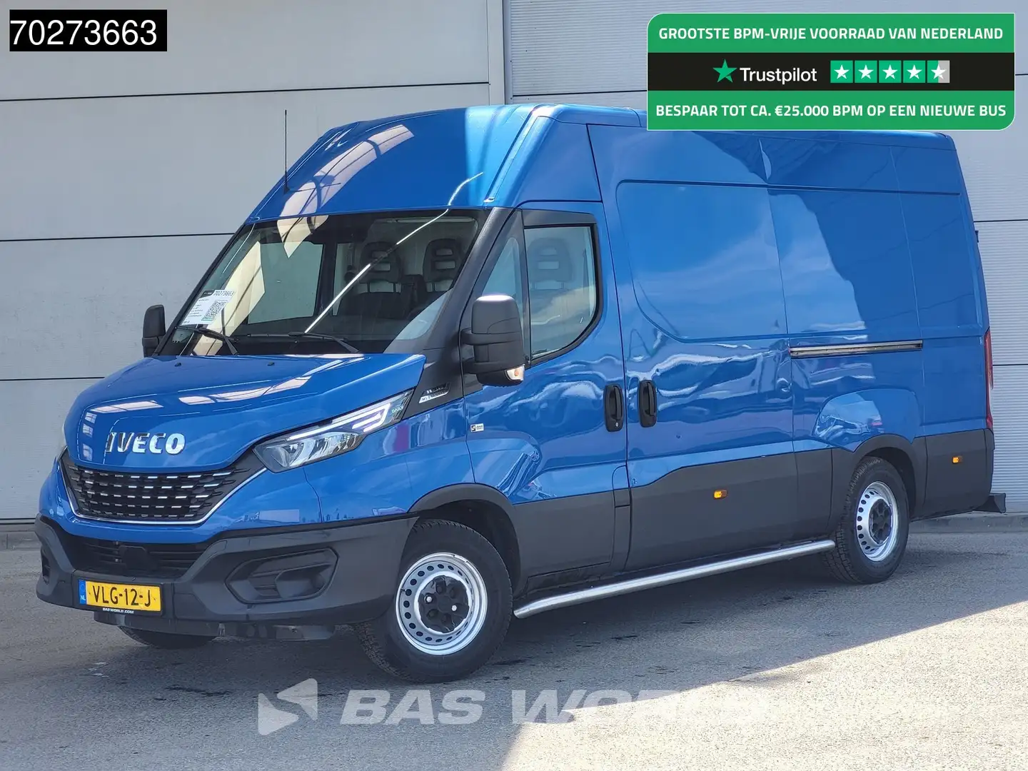 Iveco Daily 35S14 Automaat L2H2 2x schuifdeur LED Camera Airco Blauw - 1