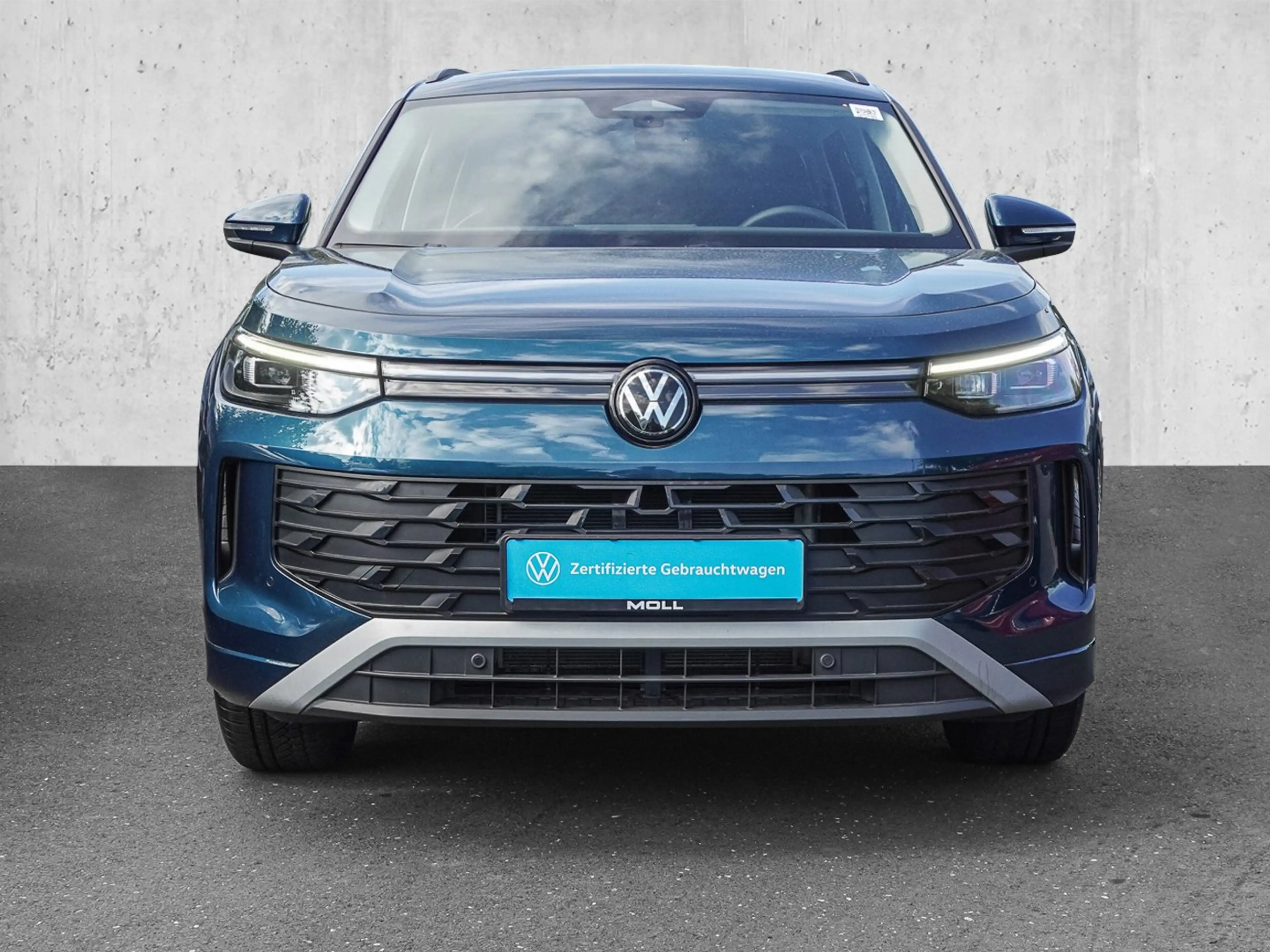 Volkswagen Tayron 1.5 eHybrid DSG Life AHK NAVI LED LHZ ACC — photo 3