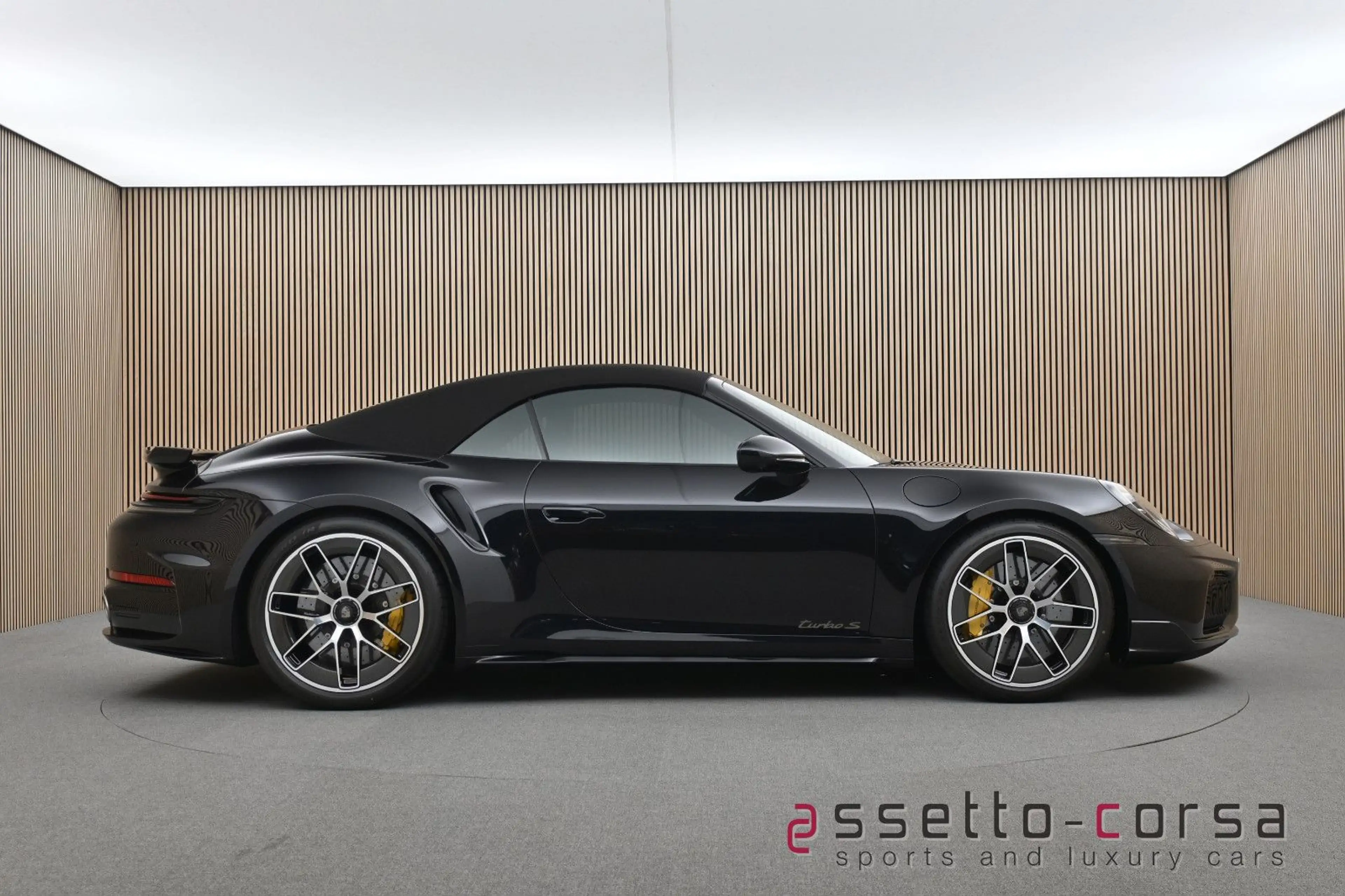 Porsche 992 .2 Turbo S*Cabrio*Neu*Burmester*SportDesi*PPF — photo 13