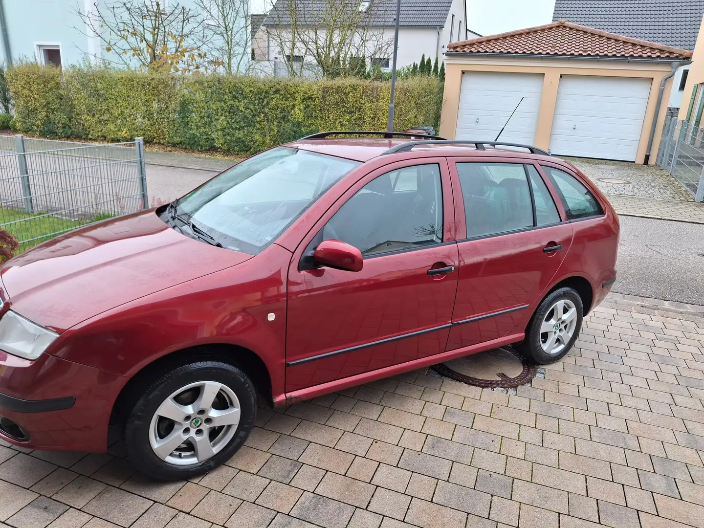 Skoda Fabia Fabia Combi 1.4 16V Combi Classic Piros - 2