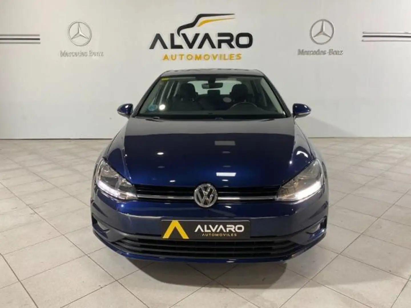 Volkswagen Golf 1.6TDI Last Edition 85kW Azul - 2