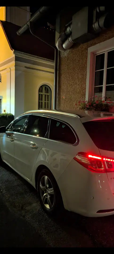 Peugeot 508 508 SW 2,0 BlueHDI 150PS Weiß - 2