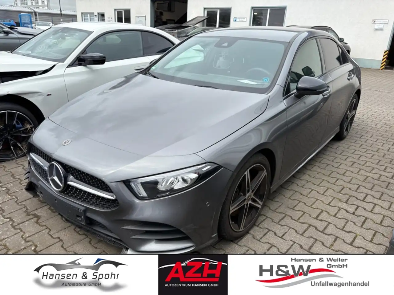 Mercedes-Benz A 220