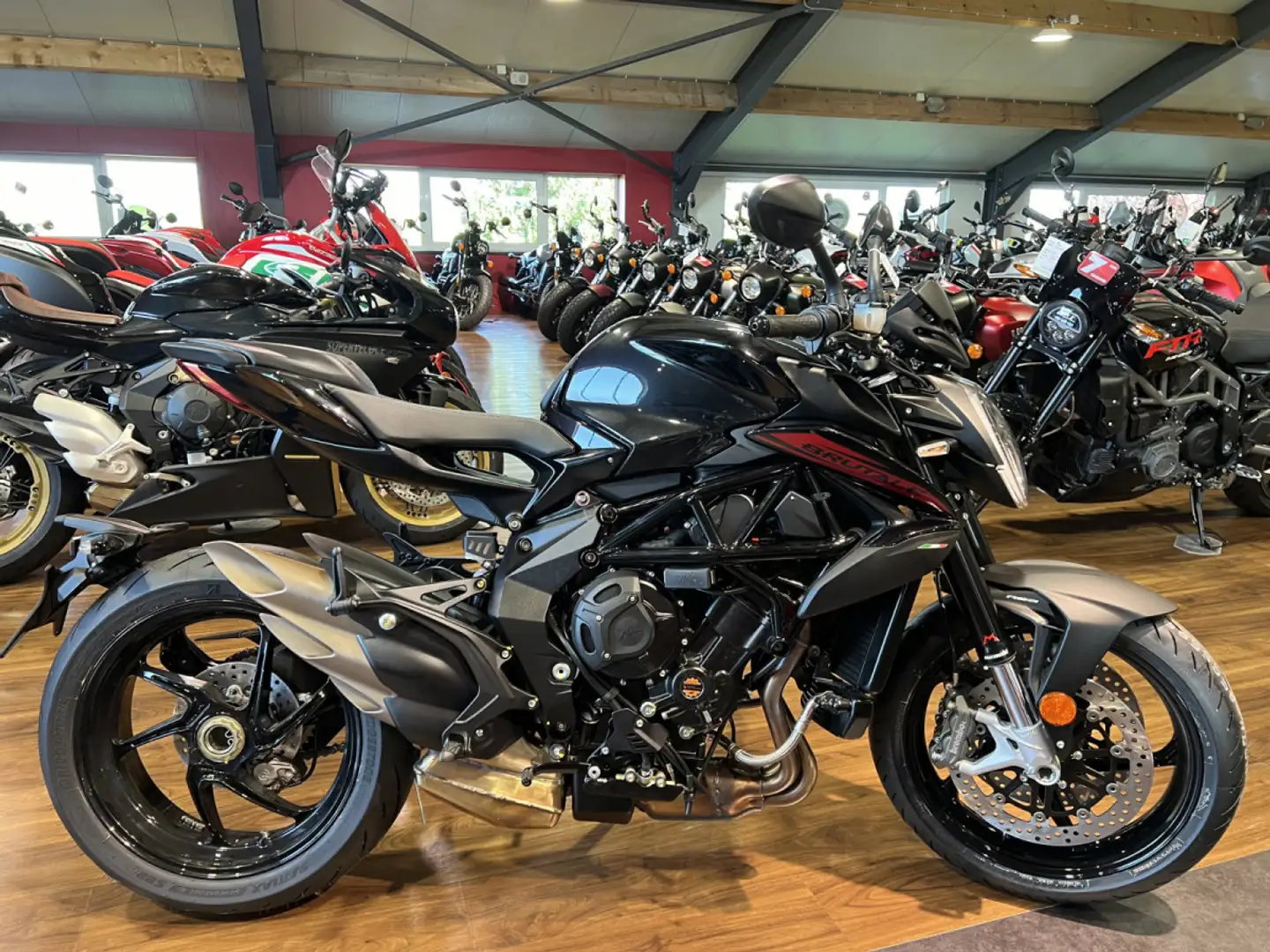 MV Agusta Brutale 800 35 KW Zwart - 1