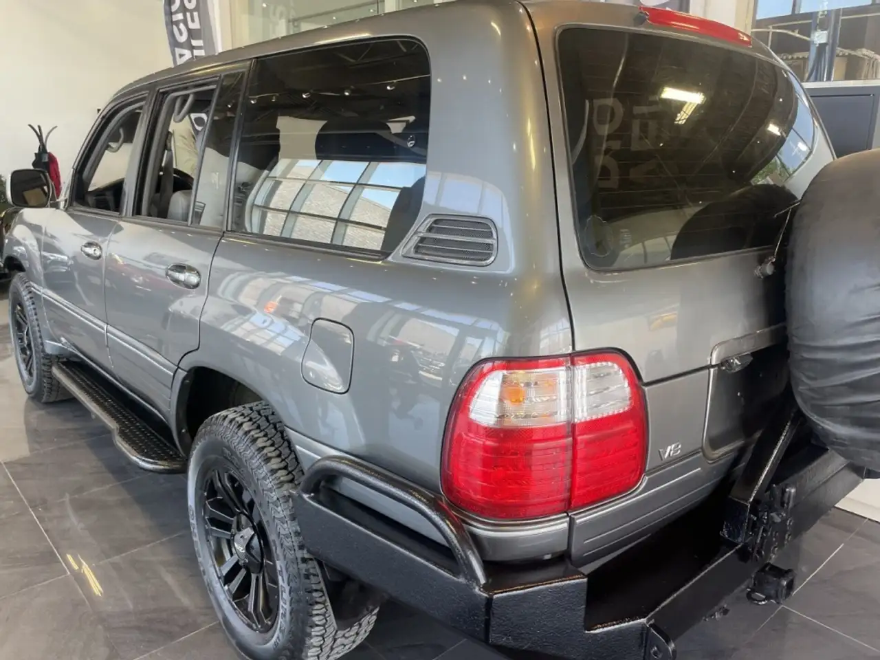 Lexus LX снимка Lexus LX