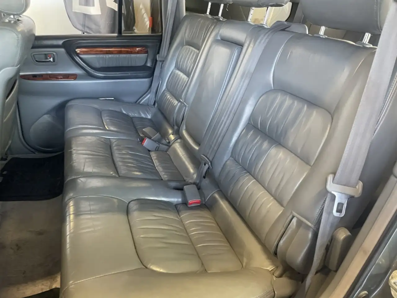 Lexus LX снимка Lexus LX