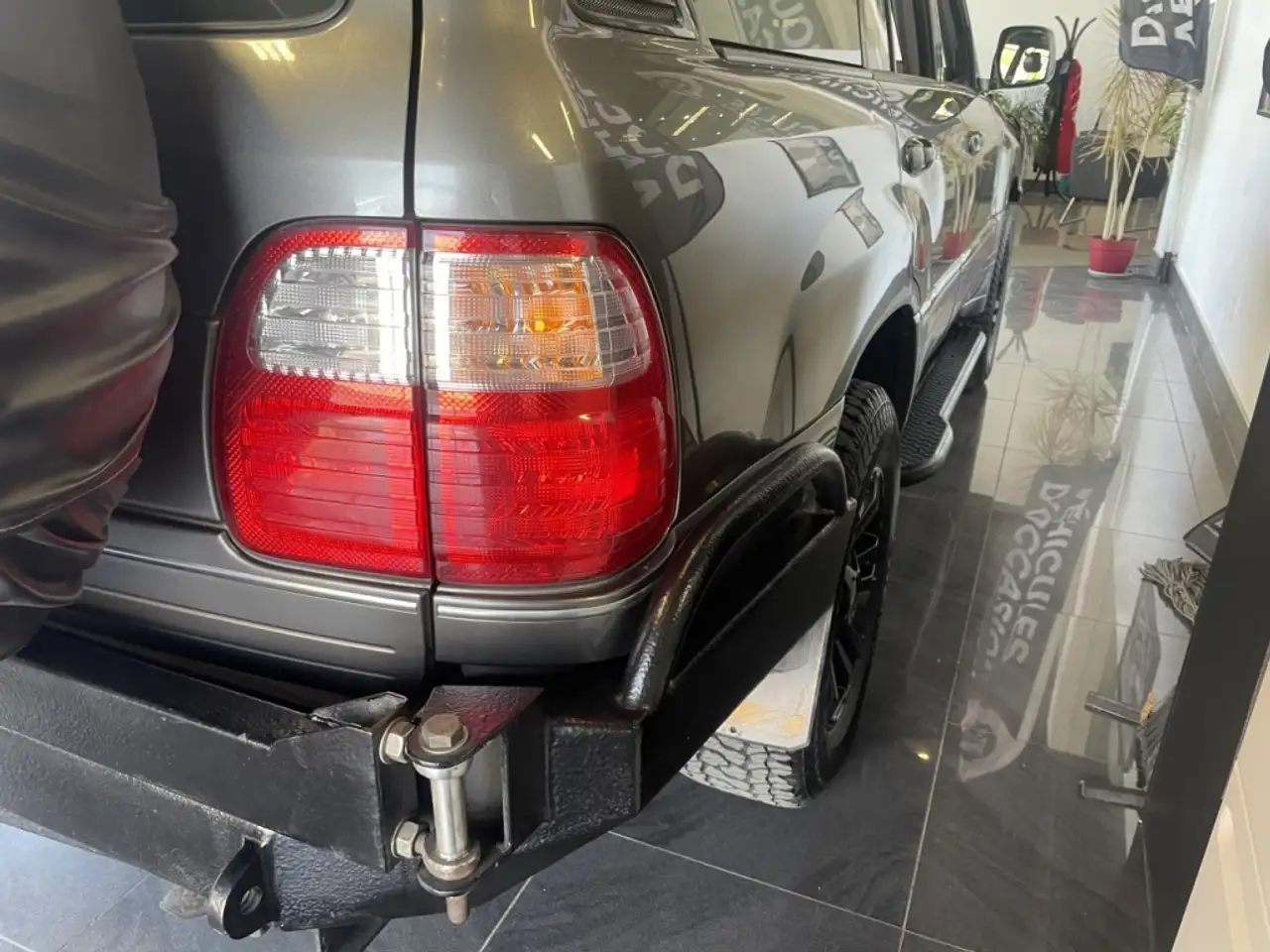 Lexus LX снимка Lexus LX