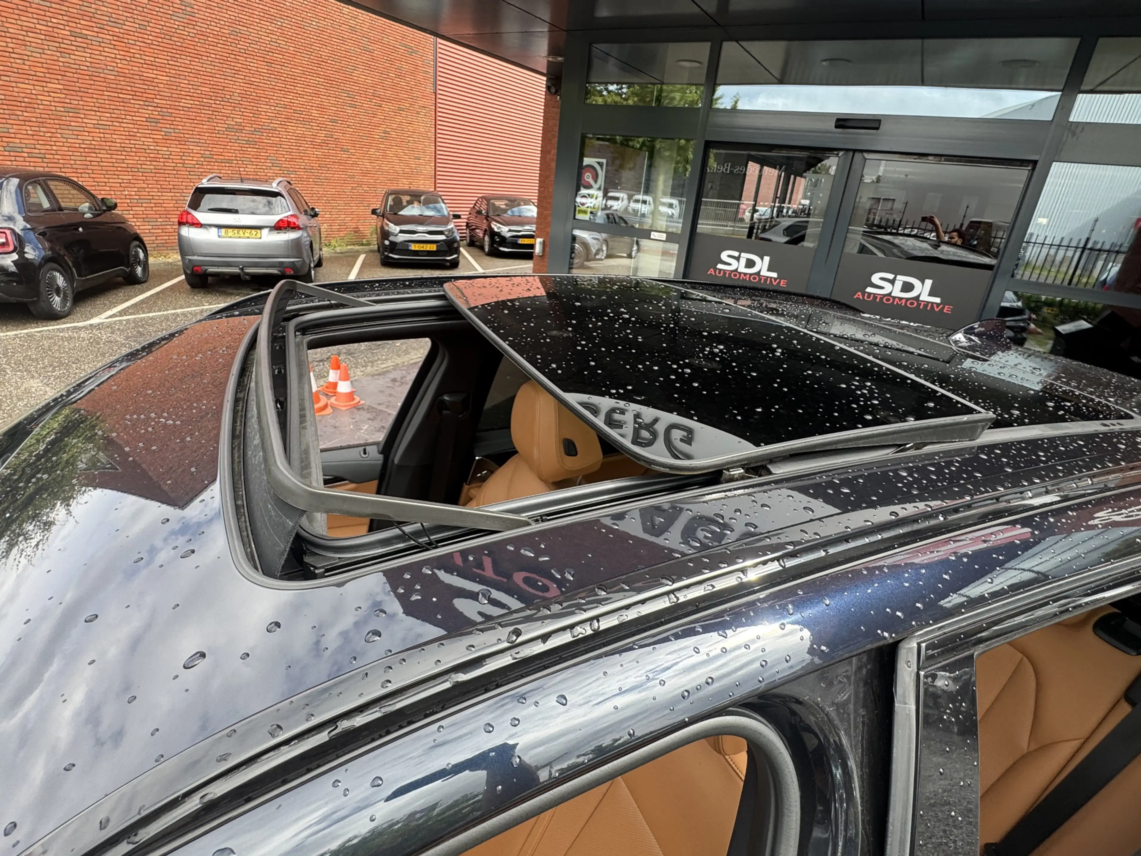 BMW iX3 High Executive 80 kWh // SOH 100% // SCHUIF-KANTEL — photo 13