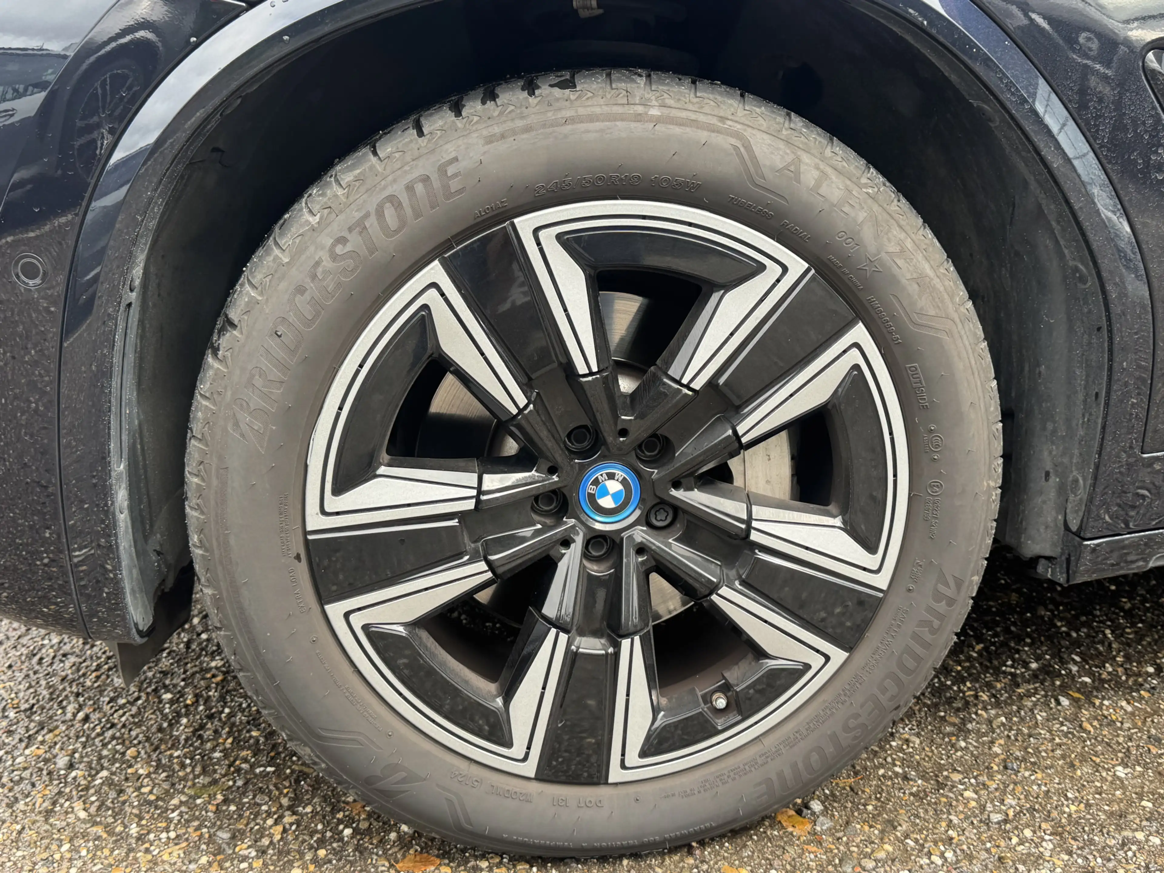 BMW iX3 High Executive 80 kWh // SOH 100% // SCHUIF-KANTEL — photo 9