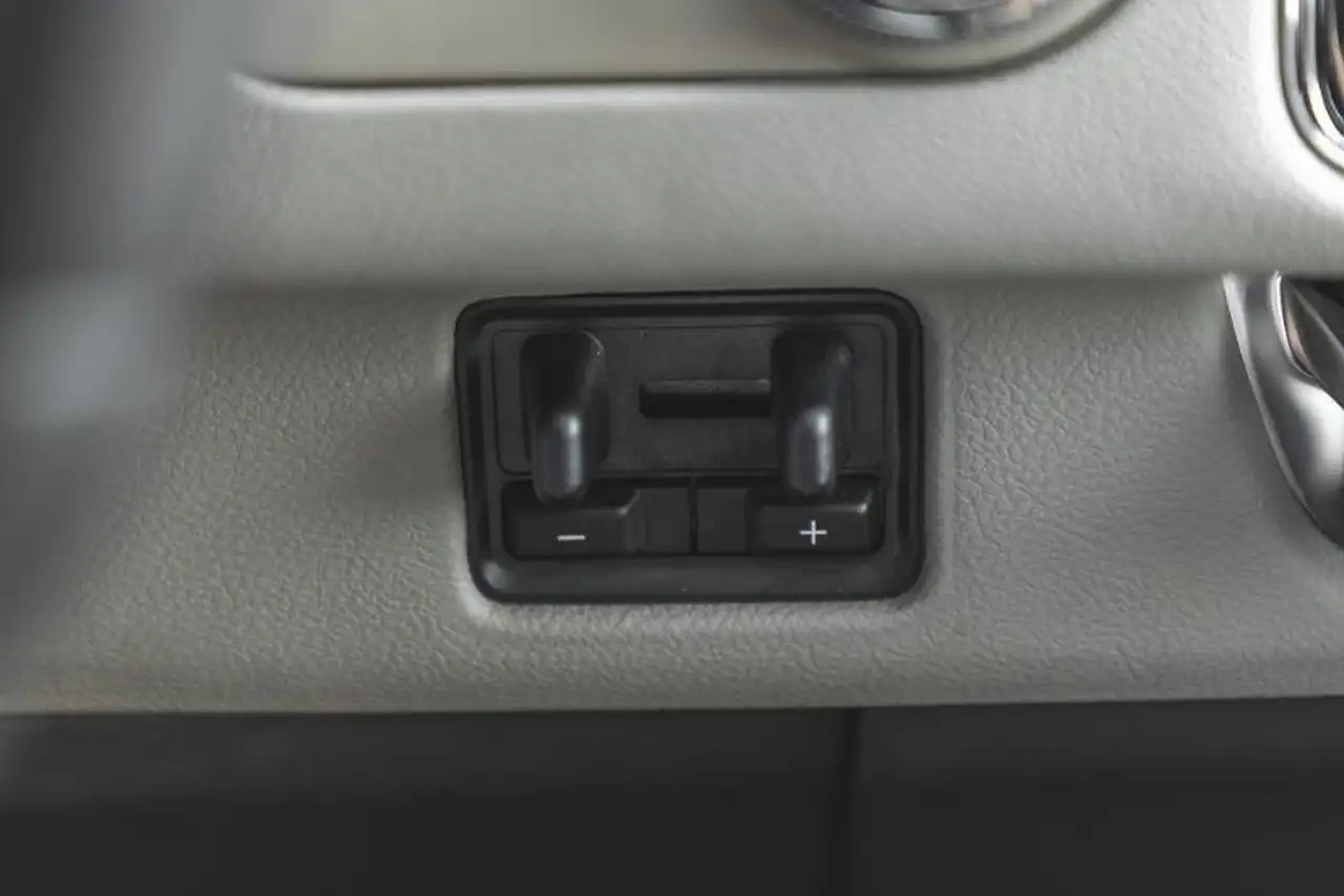 Lincoln Navigator photo Lincoln Navigator