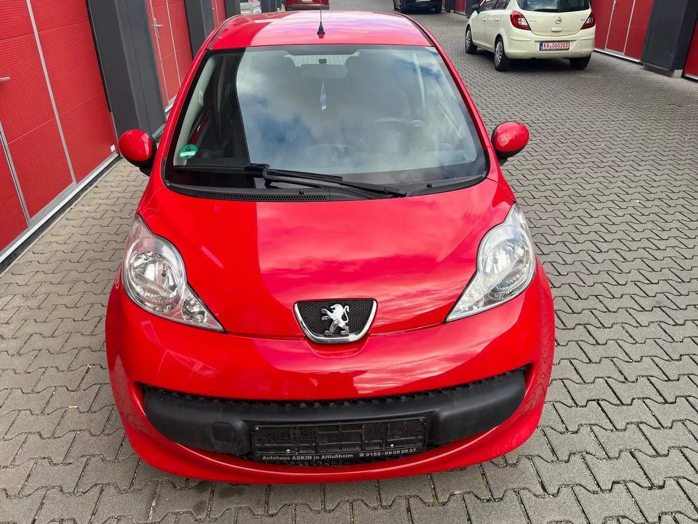 Peugeot 107 70 Petit Filou Rot - 2