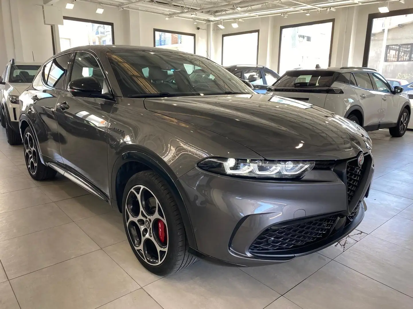 Alfa Romeo Tonale Tonale 1.3 phev Veloce Q4 280cv at6 Grigio - 2