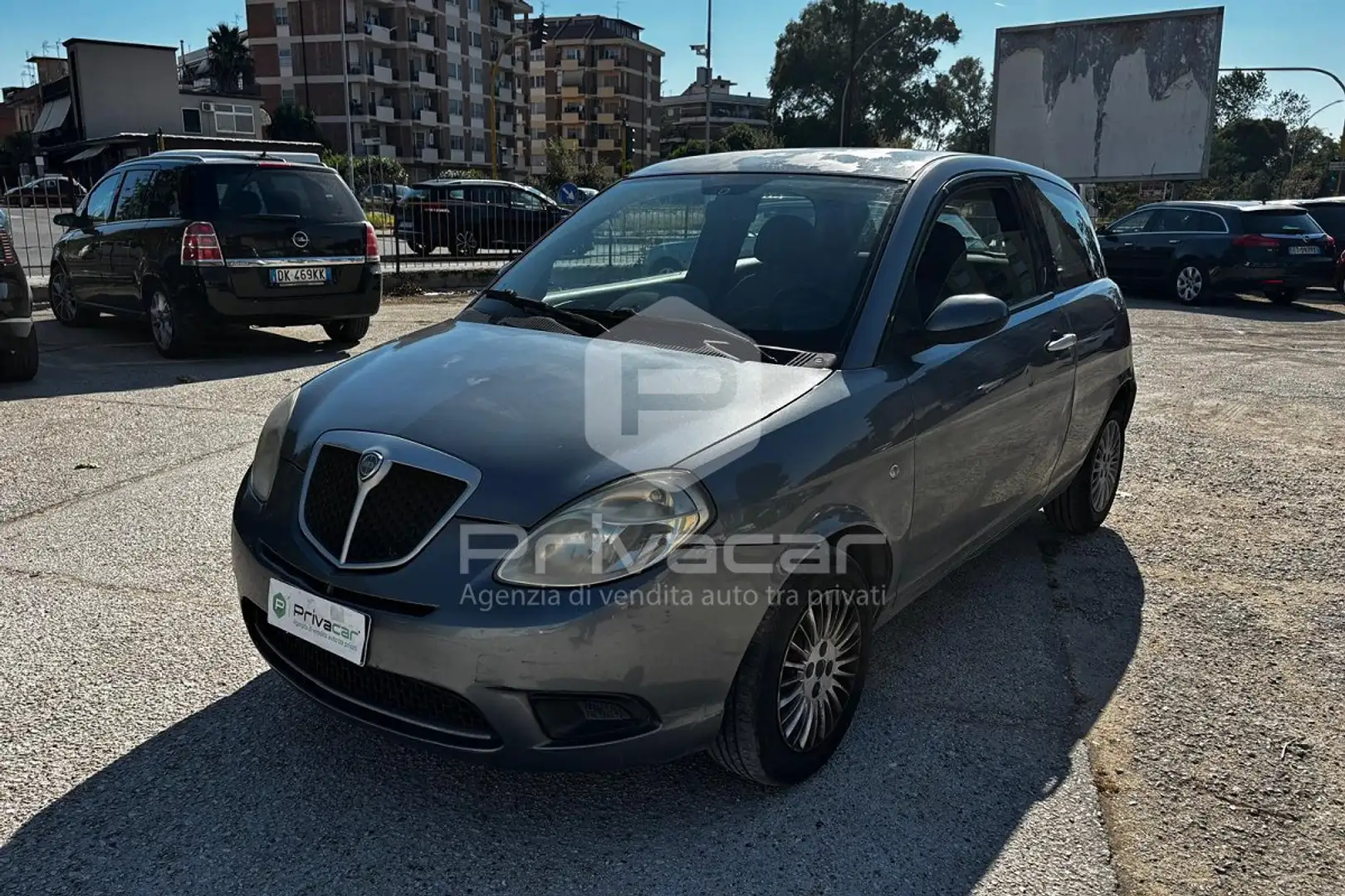 Lancia Ypsilon Ypsilon 1.3 MJT 75 CV Argento Argento - 1