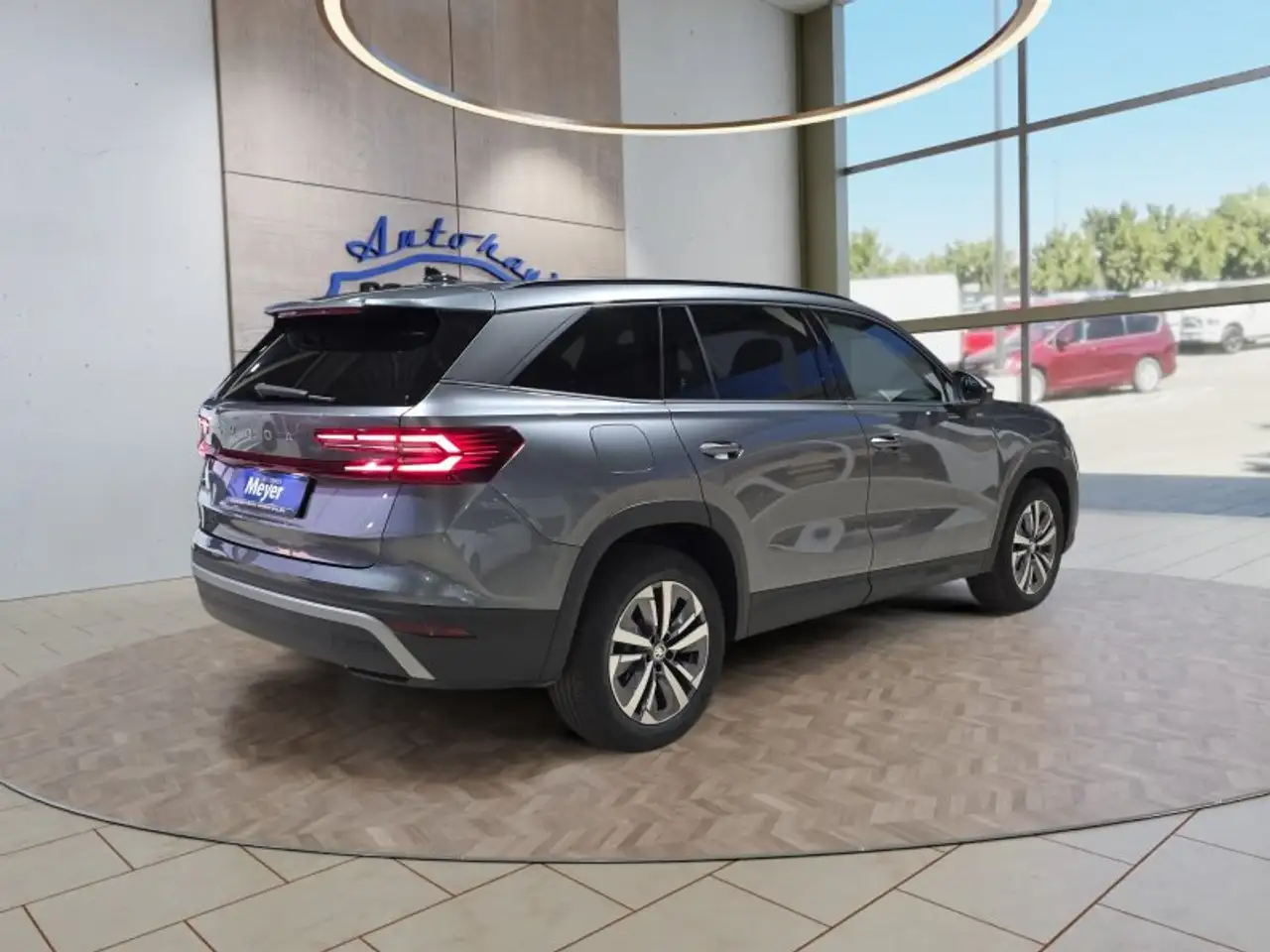 Skoda Kodiaq 2,0TDI DSG 7-Sitzer/Matrix/Navi/ACC/el.Klappe/Kame, миниатюра 6