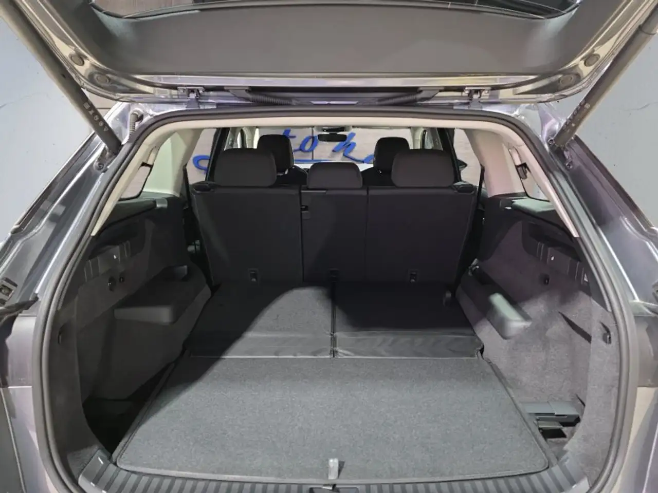 Skoda Kodiaq 2,0TDI DSG 7-Sitzer/Matrix/Navi/ACC/el.Klappe/Kame, миниатюра 19