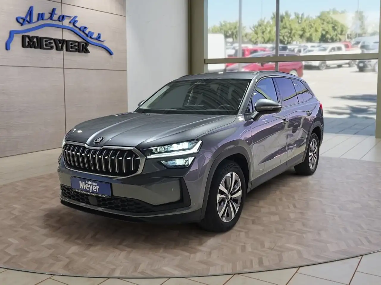 Skoda Kodiaq 2,0TDI DSG 7-Sitzer/Matrix/Navi/ACC/el.Klappe/Kame, миниатюра 2