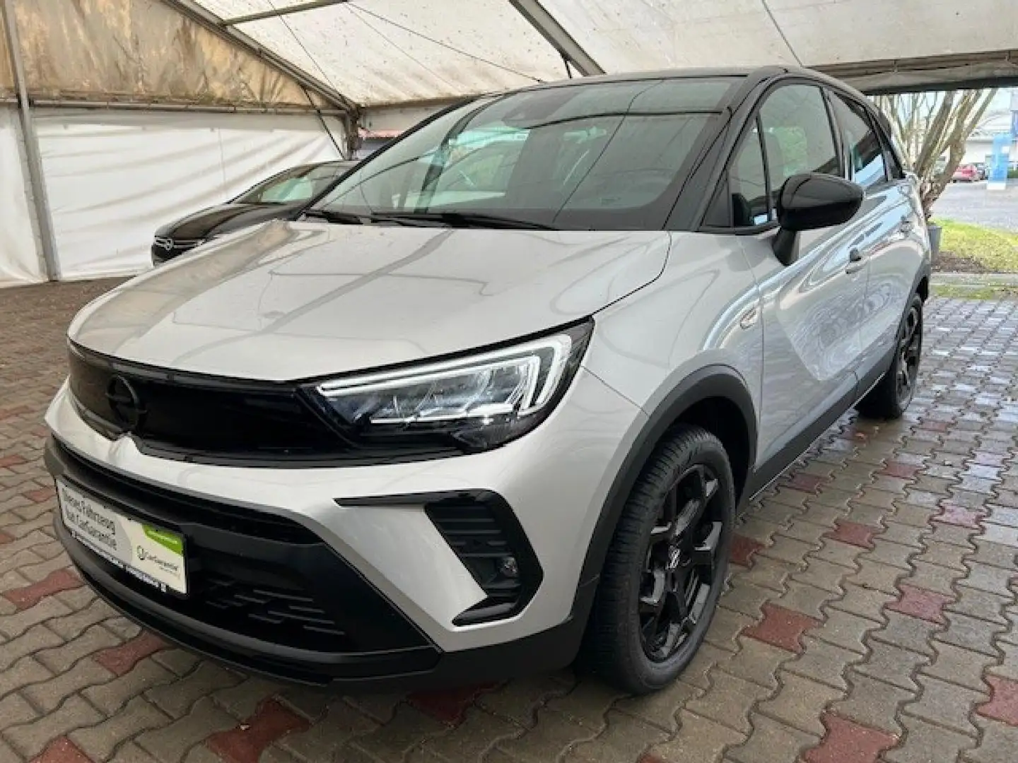 Opel Crossland Enjoy Silber - 1