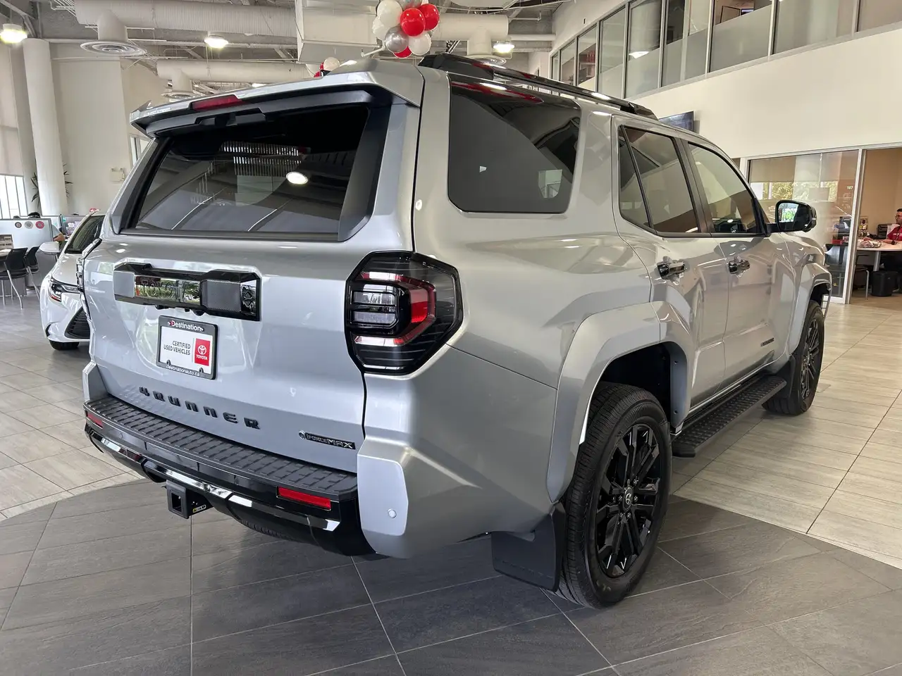 Toyota 4-Runner снимка Toyota 4-Runner