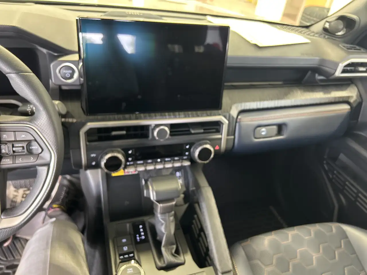 Toyota 4-Runner снимка Toyota 4-Runner