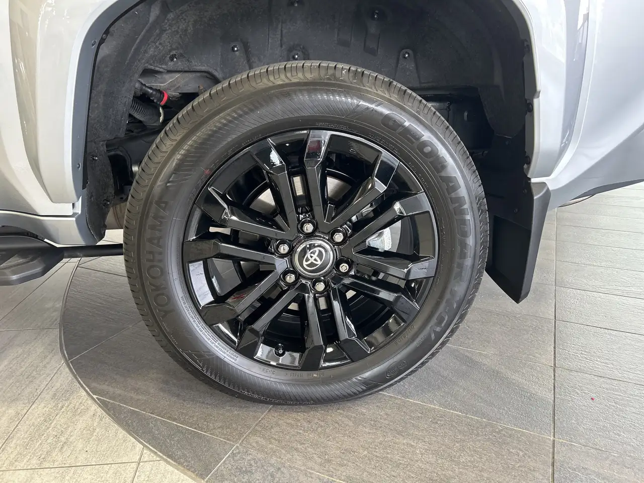 Toyota 4-Runner снимка Toyota 4-Runner