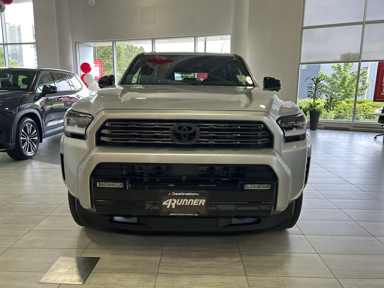 Toyota 4-Runner снимка Toyota 4-Runner