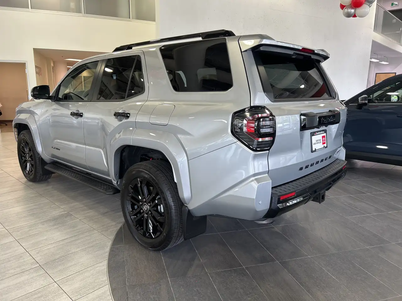 Toyota 4-Runner снимка Toyota 4-Runner