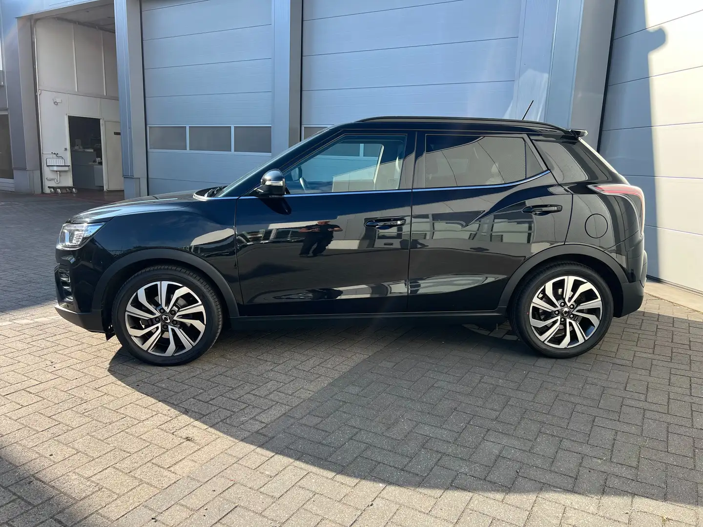 SsangYong Tivoli Tivoli 1.5 T-GDi 2WD Onyx Noir - 2