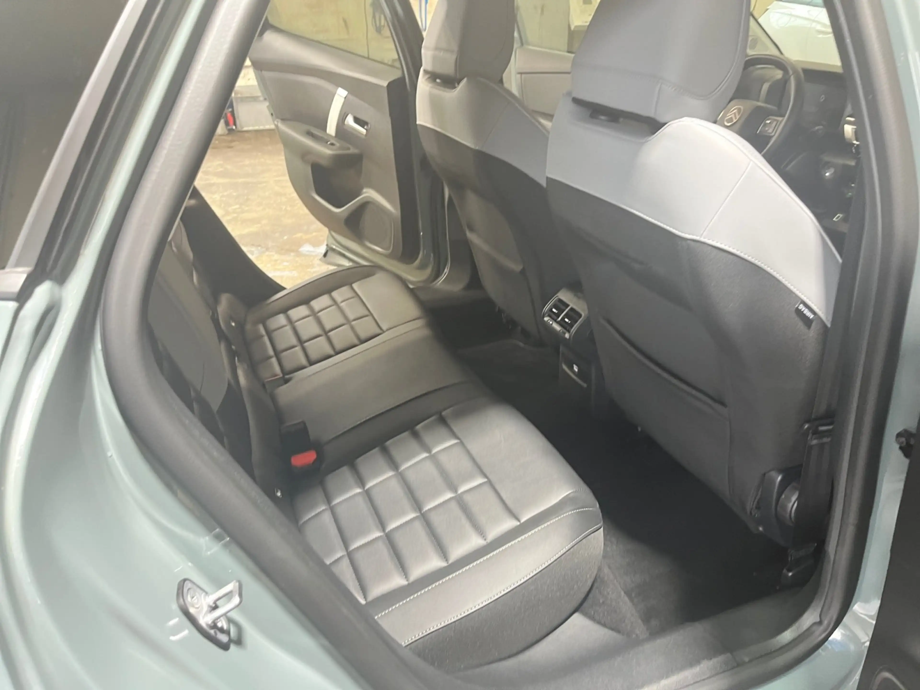 Citroen C4 1.2 PureTech 130 Max ACC LED Navi SHZ 2xKlima — photo 21