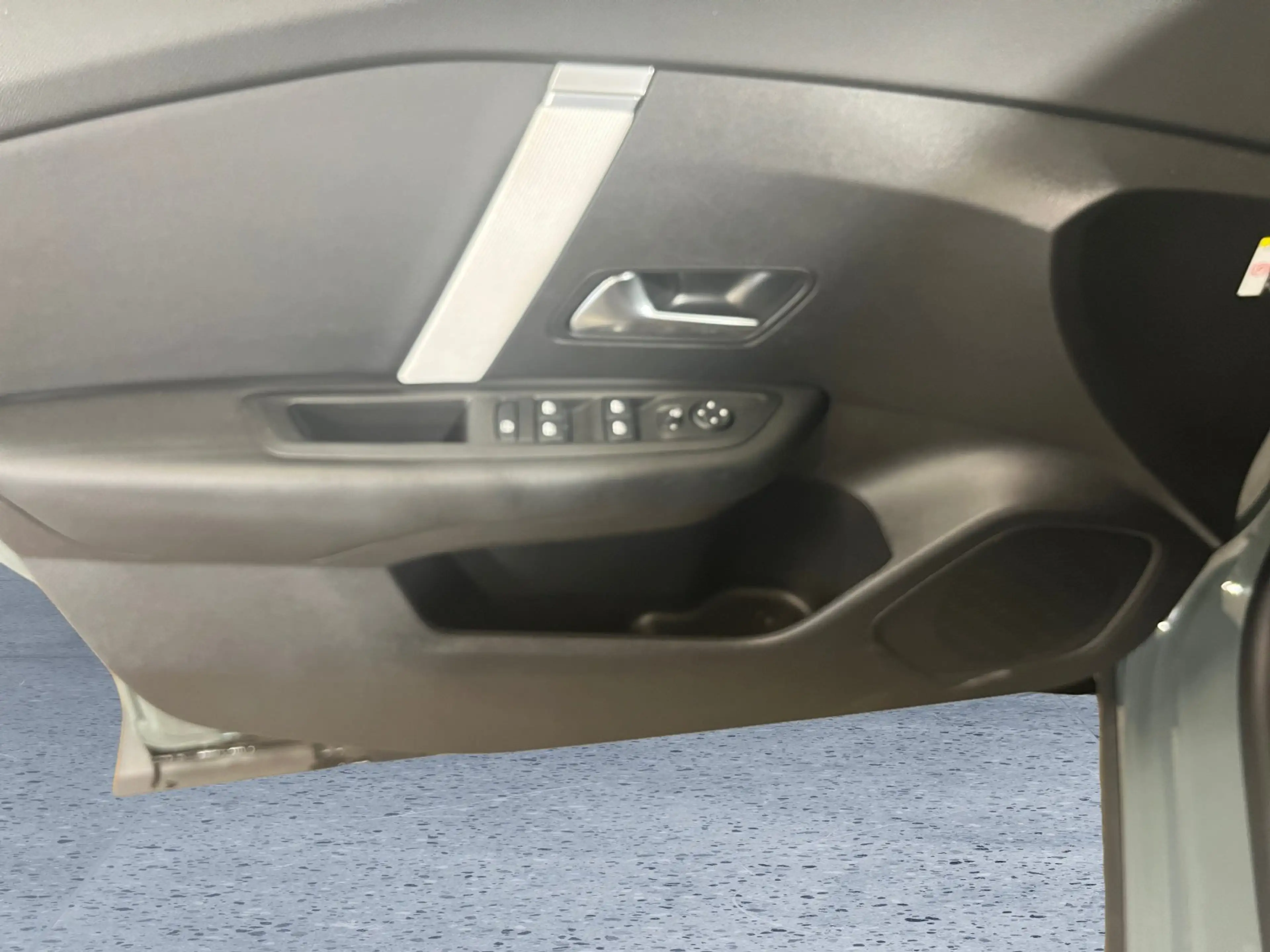 Citroen C4 1.2 PureTech 130 Max ACC LED Navi SHZ 2xKlima — photo 13