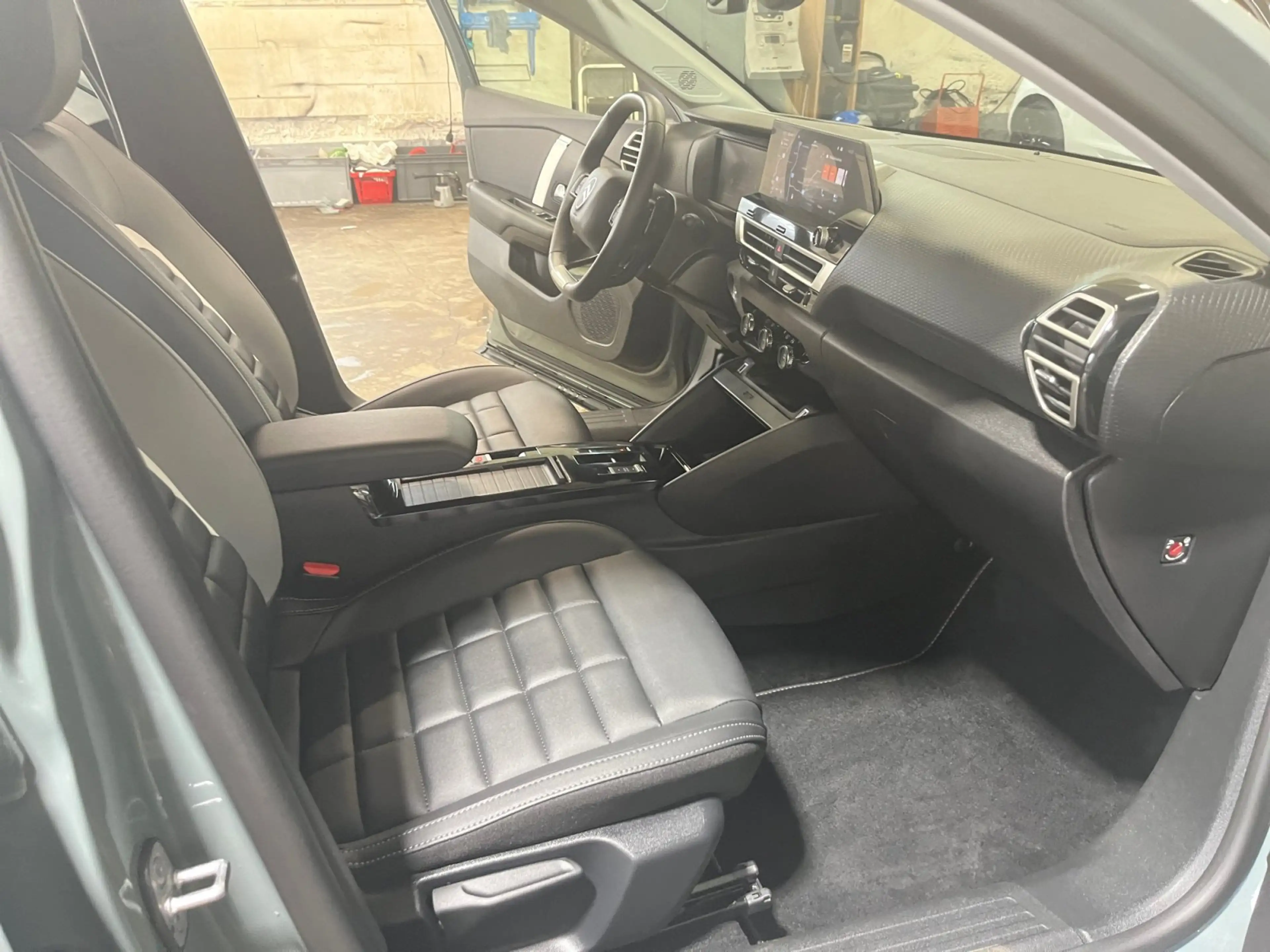Citroen C4 1.2 PureTech 130 Max ACC LED Navi SHZ 2xKlima — photo 18