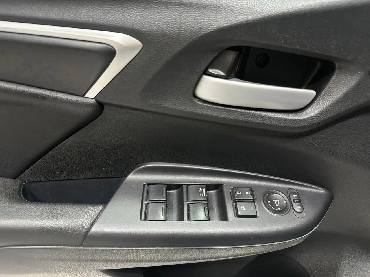 Honda Fit снимка Honda Fit