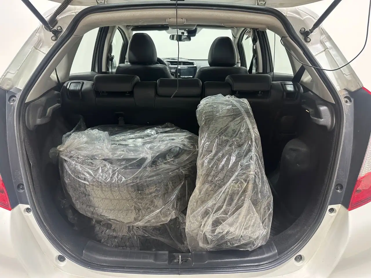 Honda Fit снимка Honda Fit