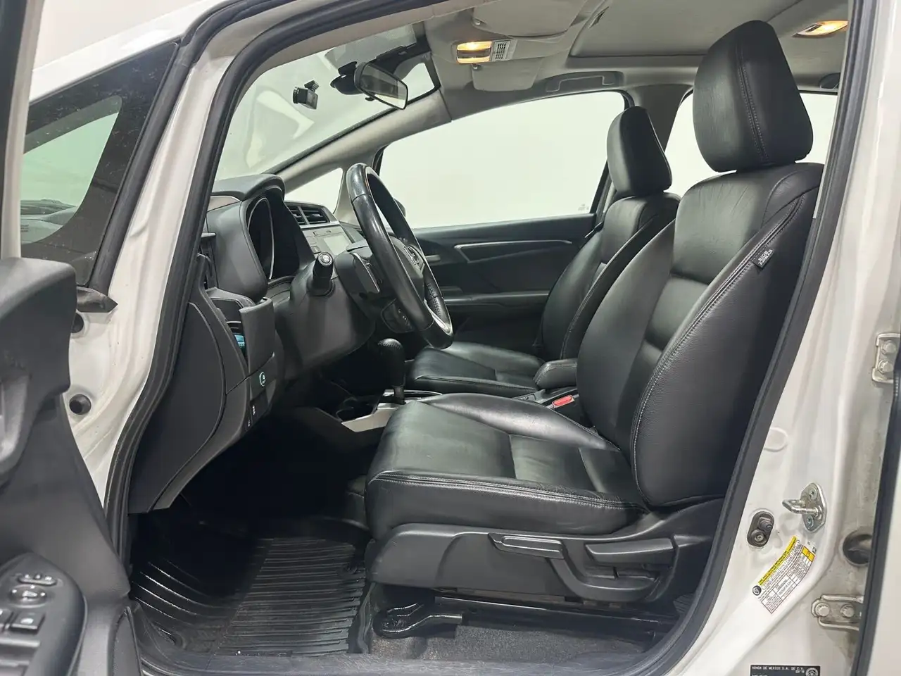 Honda Fit снимка Honda Fit