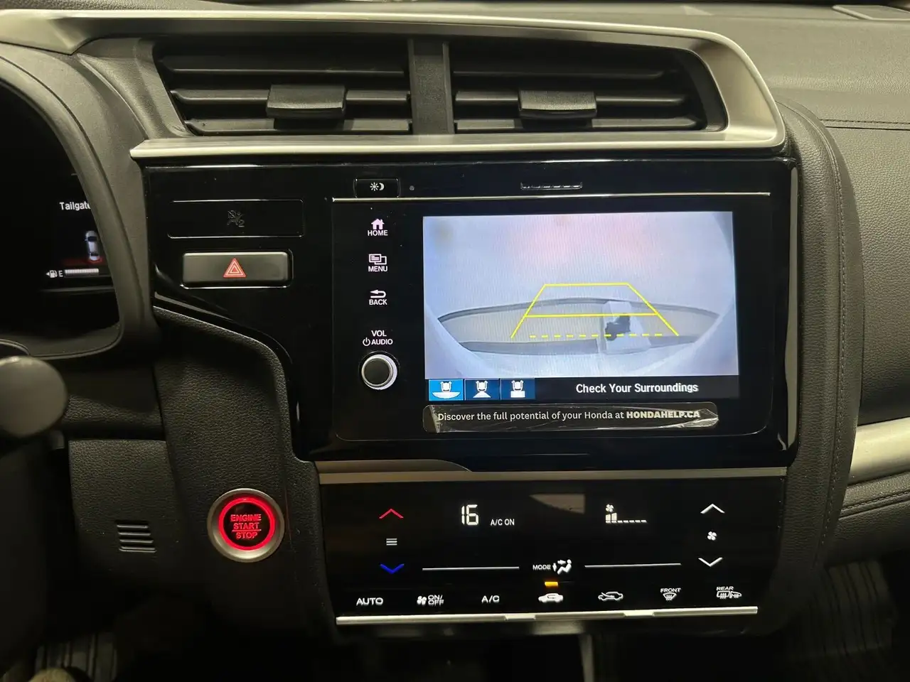 Honda Fit снимка Honda Fit