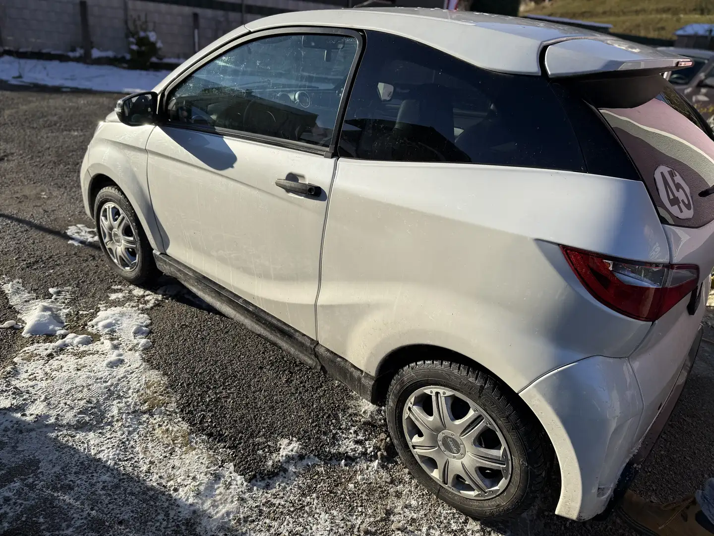 Aixam Coupe Weiß - 2