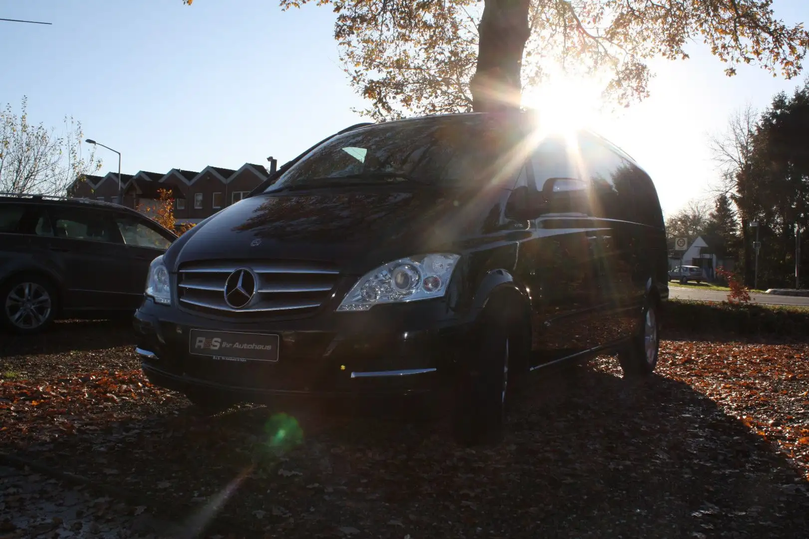 Mercedes-Benz Viano 3.0 CDI Ambiente Edition lang Noir - 1