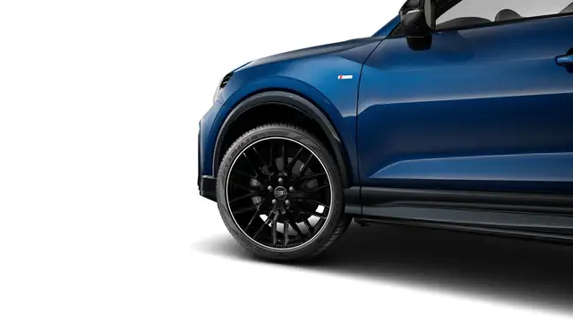 Audi Q2 view 7