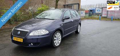 Fiat Croma 2.2-16V Emotion