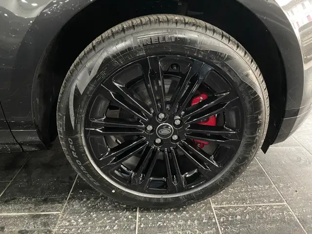 Land Rover Range Rover Evoque view 22